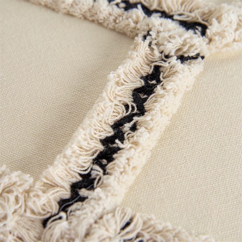 Rizzy Home Diamond 18