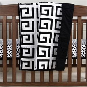 Rizzy Home Adair 38&quot X 50&quot Black/White Greek Key Cotton/Polyester Toddler Quilt
