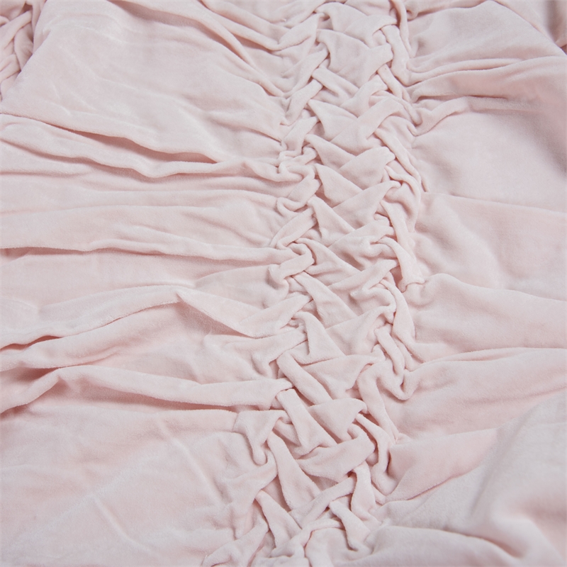 Rizzy Home Tatum Blush/Natural Leopard Print Cotton/Polyester Toddler Quilt