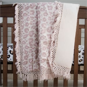 Rizzy Home Tatum Blush/Natural Leopard Print Cotton/Polyester Toddler Quilt