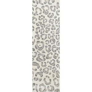 Alora Decor Liberty 2'6&quot x 8' Animal/Cheetah Gray/Ivory Hand-Tufted Area Rug