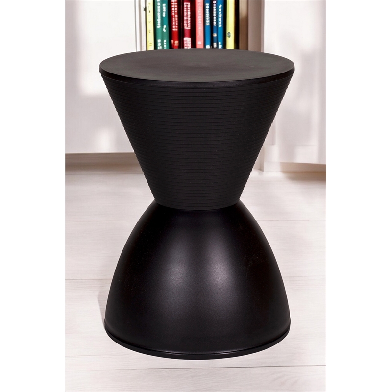 Pangea Home Bongo Polypropylene Plastic Indoor/Outdoor Side Table in Black
