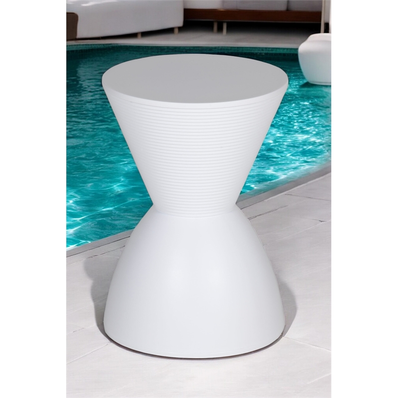 Pangea Home Bongo Polypropylene Plastic Indoor/Outdoor Side Table in White