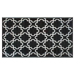 dii 4x6' modern style plastic lattice outdoor rug in black finish