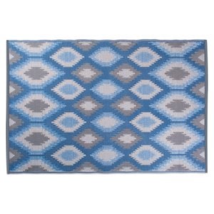 dii 4x6' modern style plastic ikat outdoor rug in blue finish