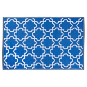 dii 4x6' modern style plastic lattice outdoor rug in blue finish
