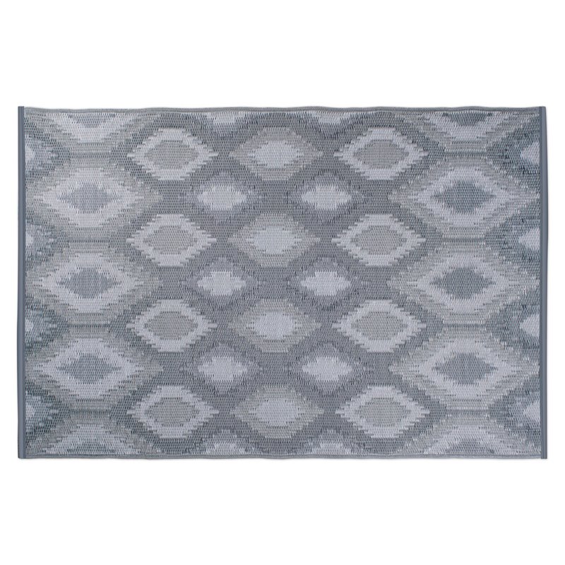 DII 4x6' Modern Style Plastic Ikat Outdoor Rug in Gray Finish Cymax