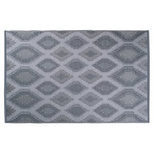 dii 4x6' modern style plastic ikat outdoor rug in gray finish