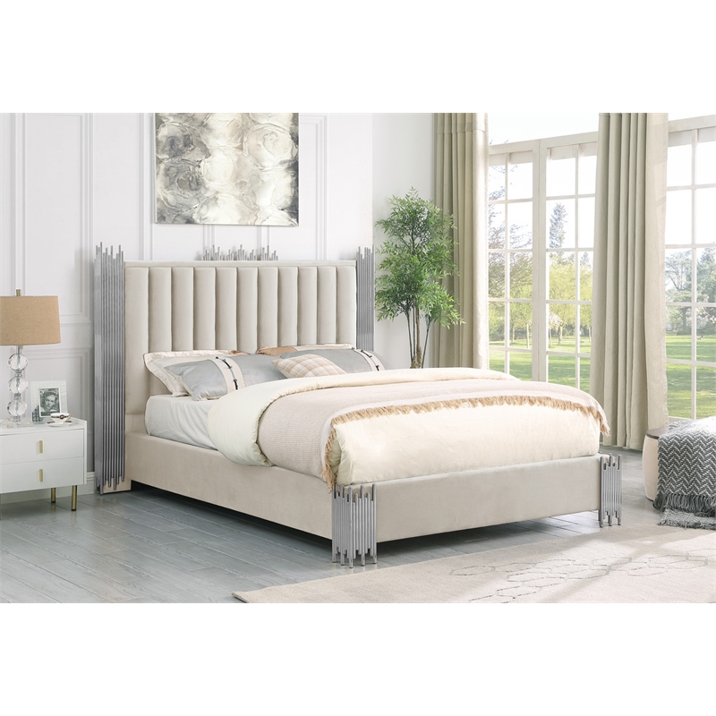 Best Quality Furniture Cream Velvet Platform Bed in Queen Size