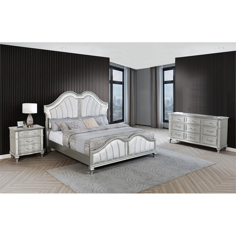 Best Quality Furniture Silver Embossed Wood Bedroom Set with Queen Panel Bed