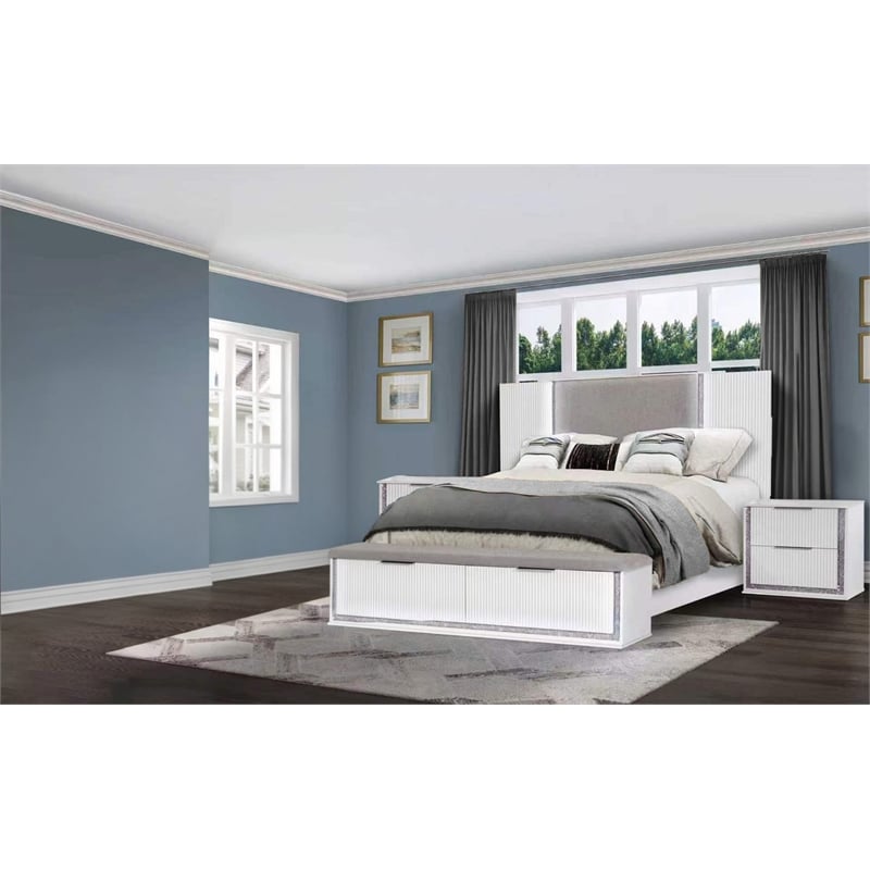 Best Quality Furniture White Wood Queen Platform Bed with LED Lights and Storage