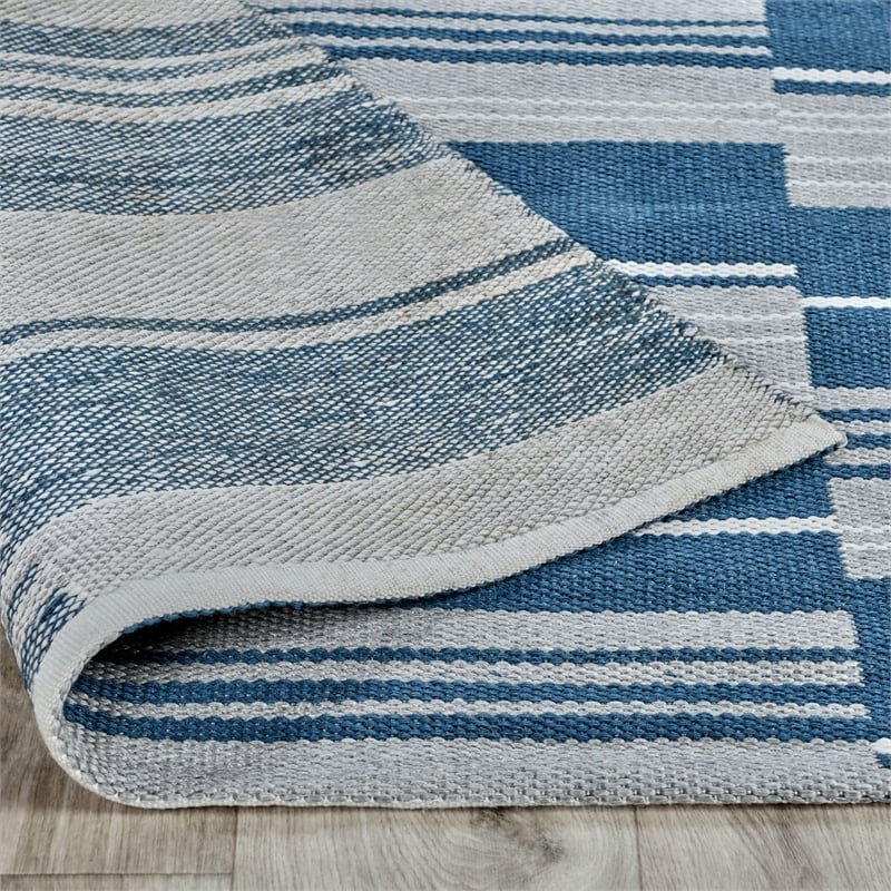 Afuera Living 24x36
