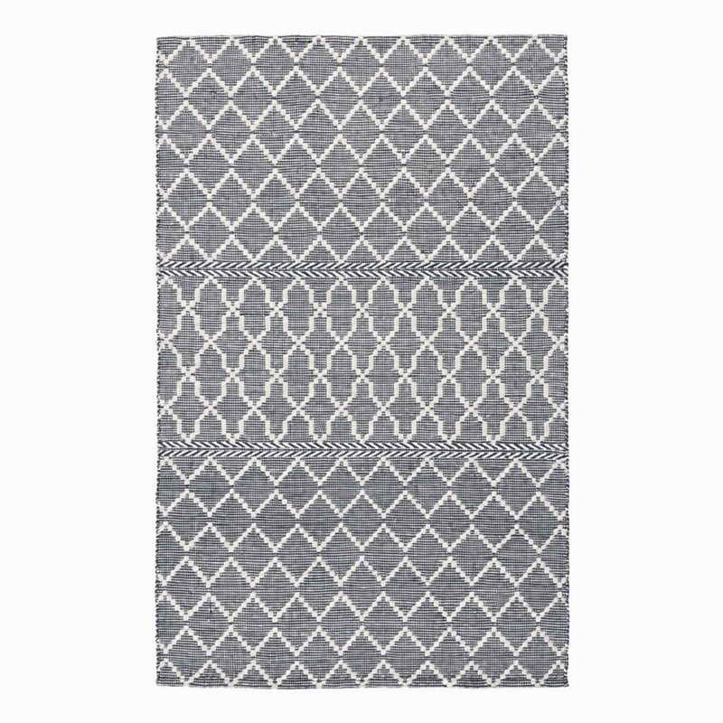 Afuera Living Lattice Polyester Fabric Accent Rug in Gray/Ivory 60 x 96