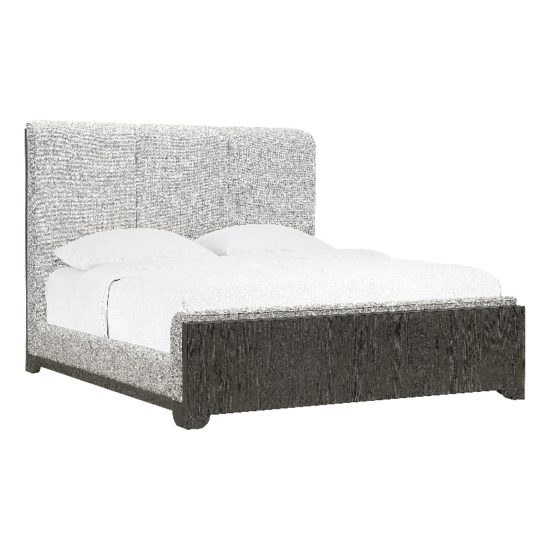 Pulaski Anderson Park Moose Trail And Frontier Queen Upholstered Bed in Brown