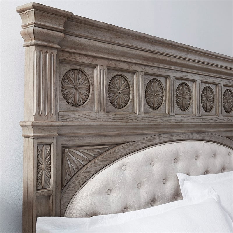 Pulaski Kingsbury Queen Panel Bed in French Gray