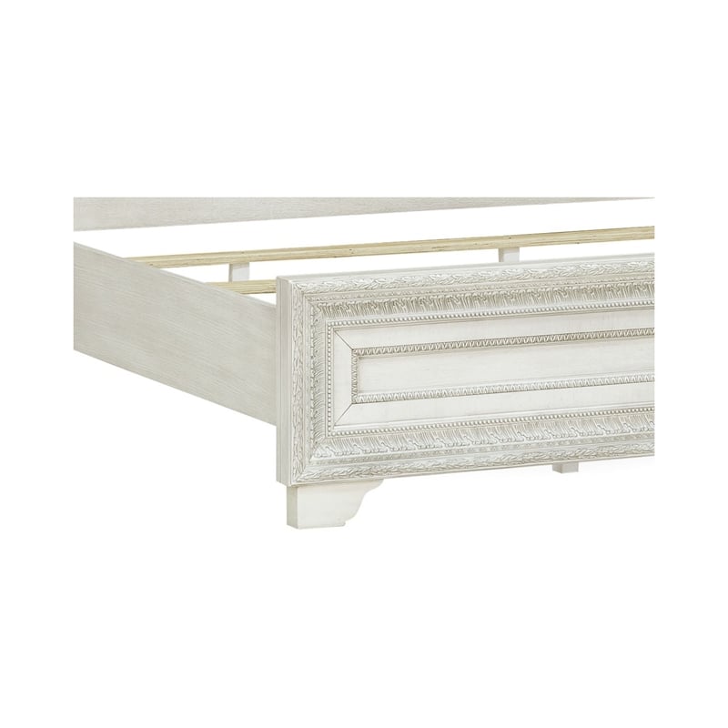Pulaski Camila King Upholstered Bed in Creamy White