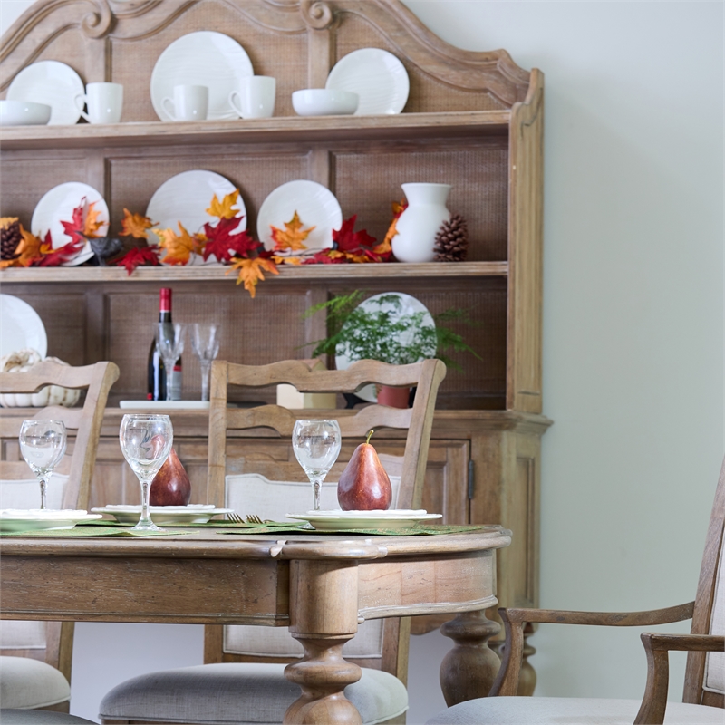 Pulaski Weston Hills Sideboard And Hutch in Flax Seed