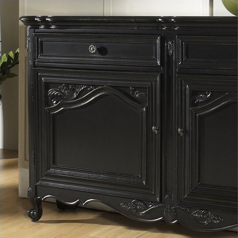 Pulaski Accents Tara Hall Accent Chest in Black Antique Rub - 917006