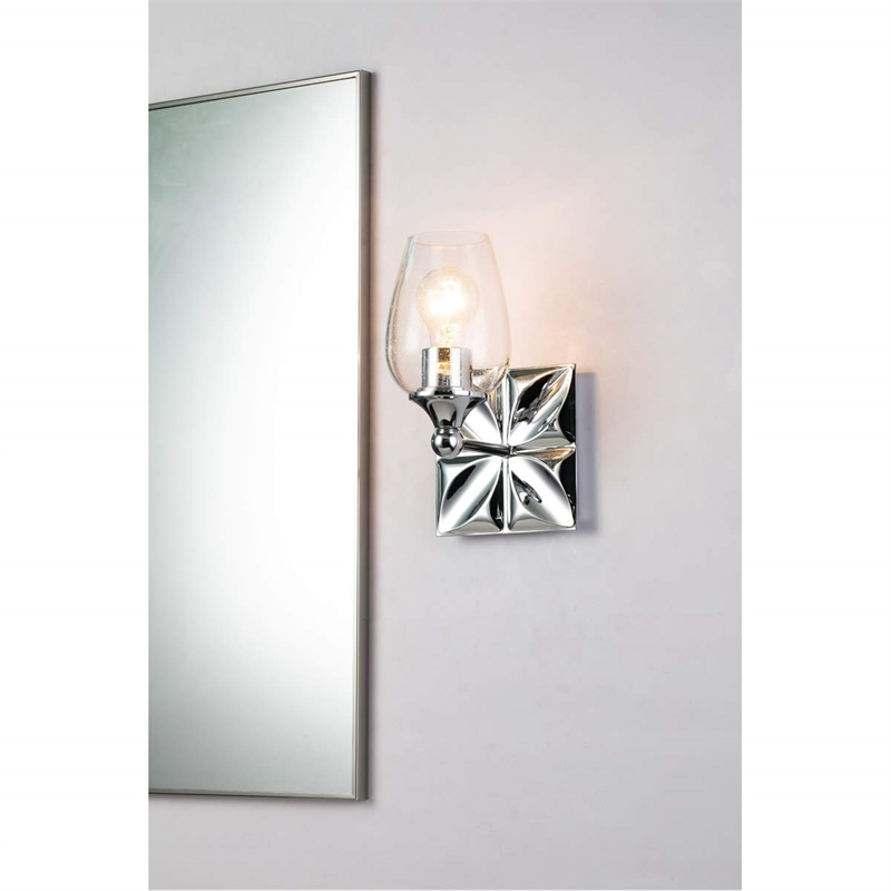 Lucas McKearn Epsilon 1-light Metal Bath Vanity Light in Polished Chrome