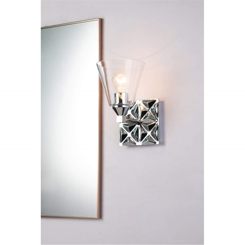 Lucas McKearn Alpha 1-light Metal Bath Vanity Light in Polished Chrome