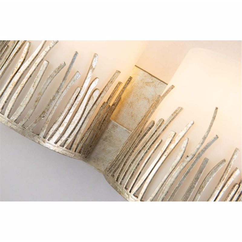 Lucas McKearn Sawgrass 2-light Metal Bath Vanity Light in Silver Leaf