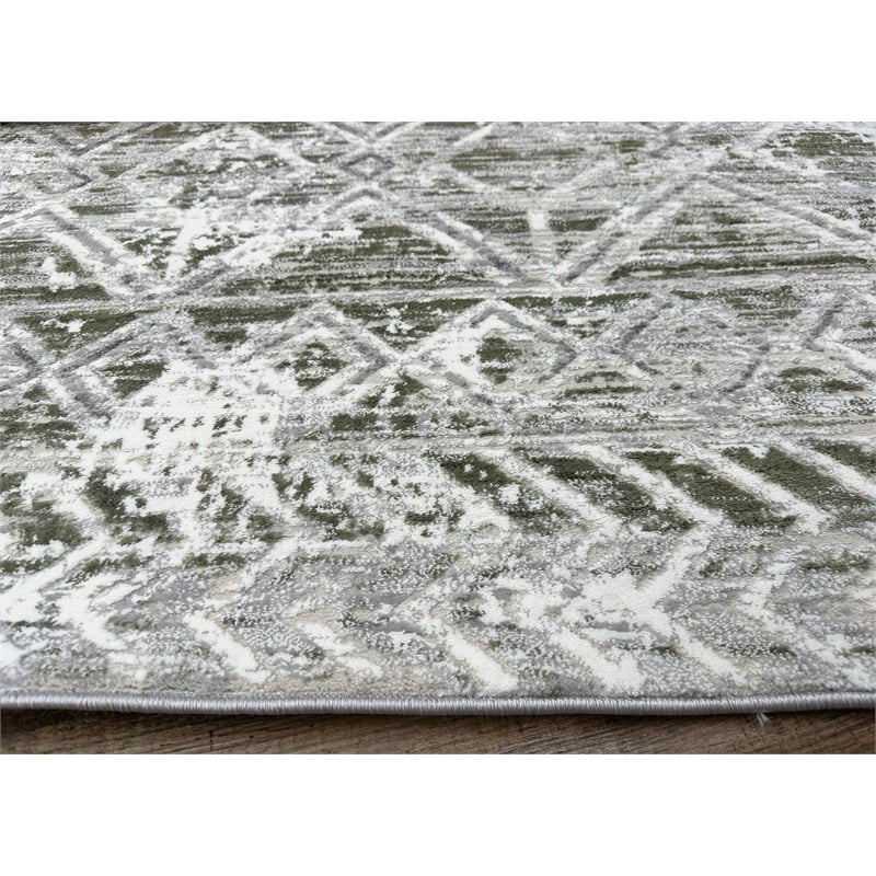 Livigno 1243 Transitional Geometric Green Polypropylene Area Rug 3'3