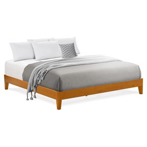 East West Furniture Navarro Traditional Engineered Wood King Bed in Oak