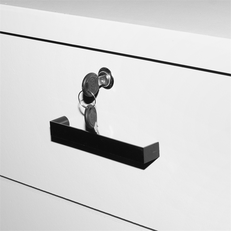 Better Home Products Cindy 7 Drawer Chest Wooden Dresser with Lock in White