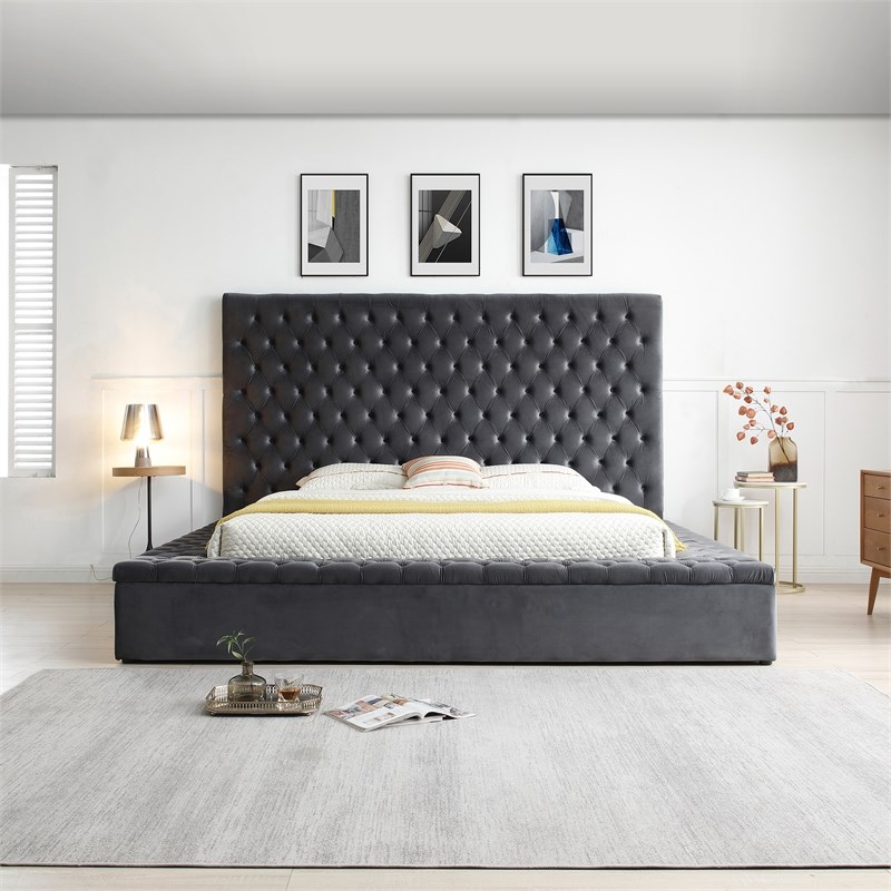 Cosmopolitan King Velvet Tufted Upholstered Storage Platform Bed in Gray