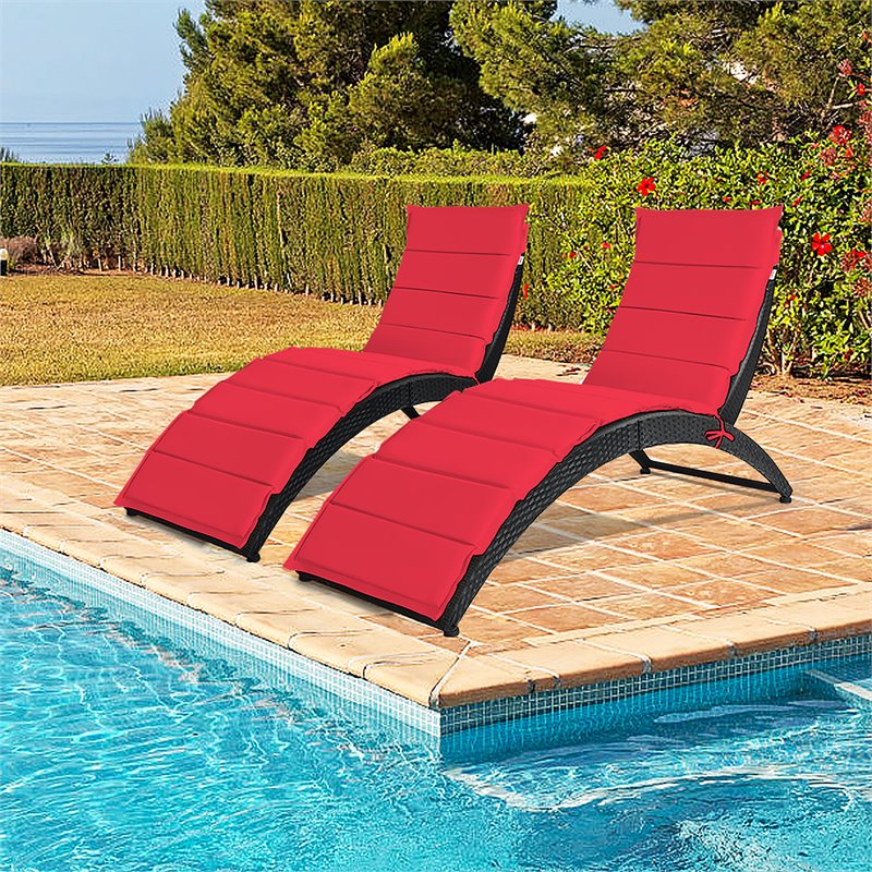 Costway 2 Pieces Rattan Folding Patio Lounge Chaise Chair with Cushion in Red
