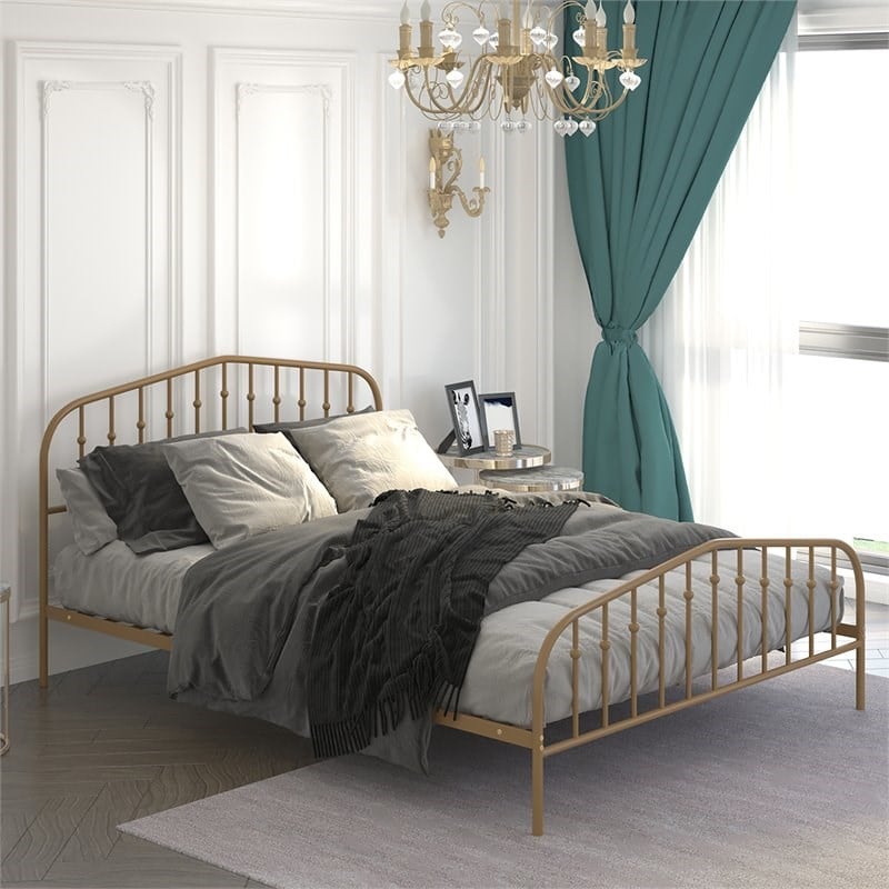 Costway Contemporary Iron Queen Size Slat Platform Headboard Footboard in Brown