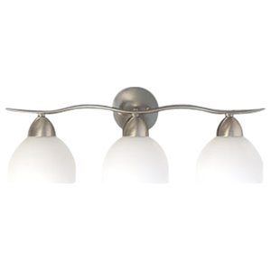 Woodbridge Lighting Hampton Ridge 3-light Steel & Glass Bath Bar in Satin Nickel
