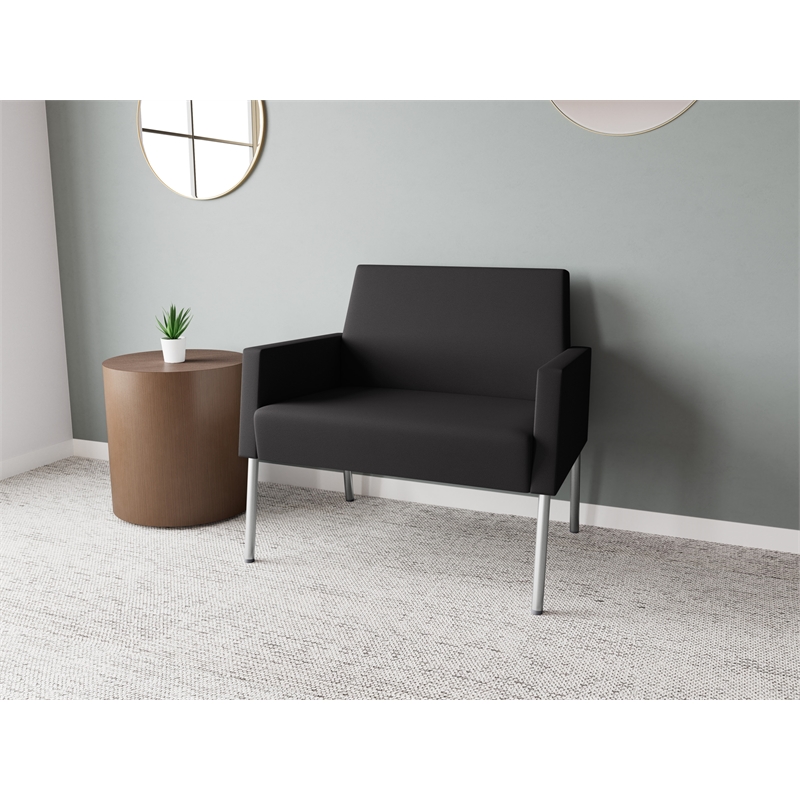 Lesro Mystic Lounge Reception Bariatric Chair in Black