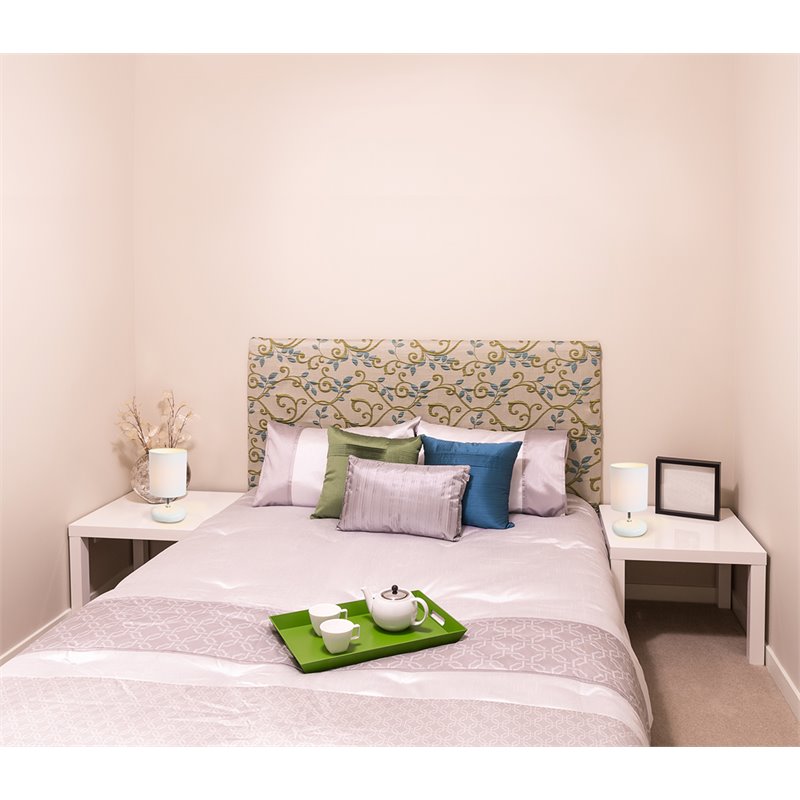 Simple Designs Ceramic Small Stone Table Lamp 2 Pack in White with White Shade