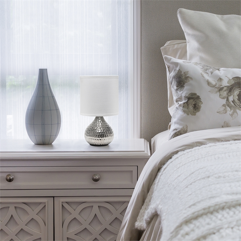 Simple Designs Hammered Silver Drip Mini Table Lamp White