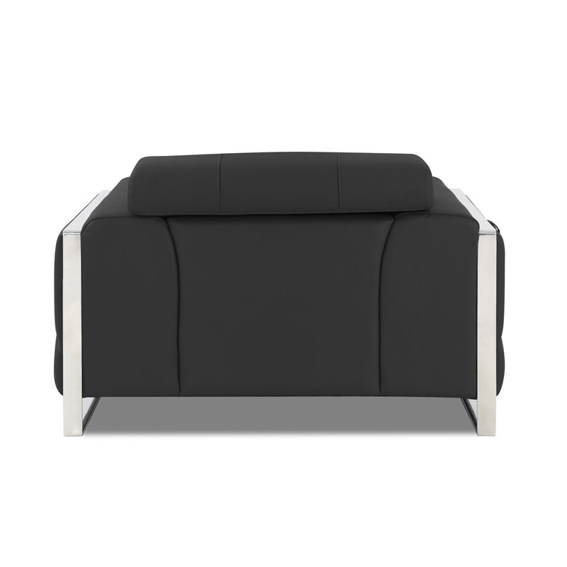 Titan Furnishings 18.5