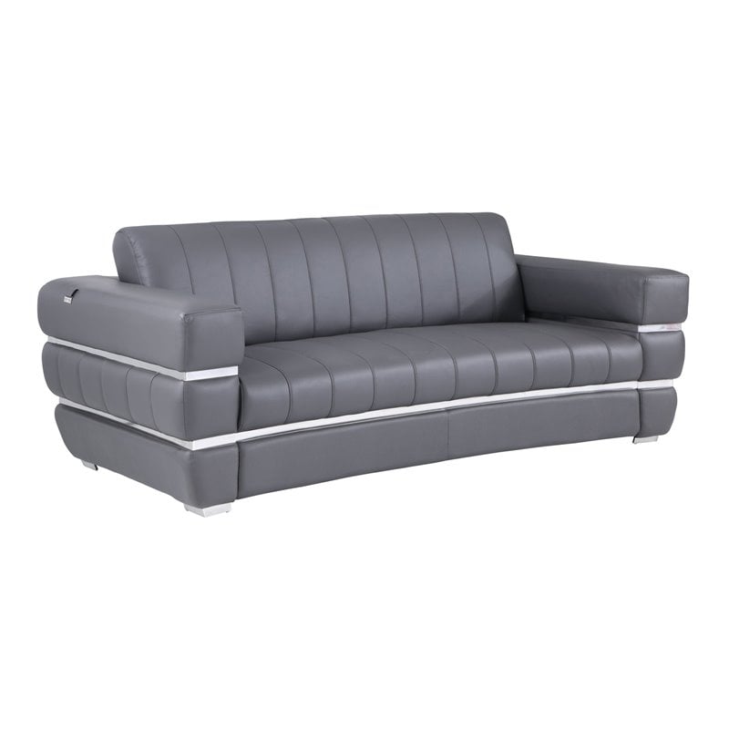 Titan Furnishings 35