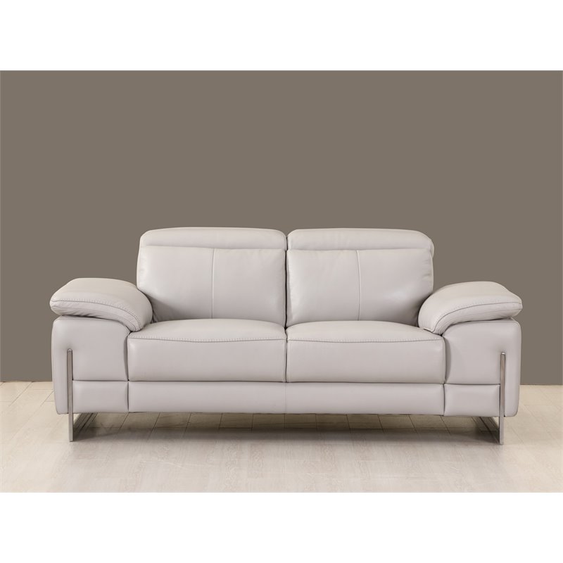 Titan Furnishings 71