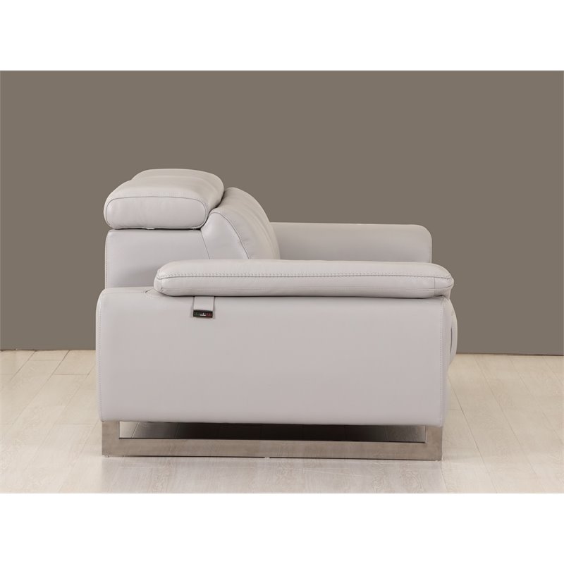 Titan Furnishings 71