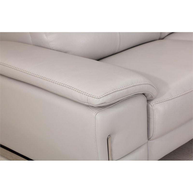 Titan Furnishings 71