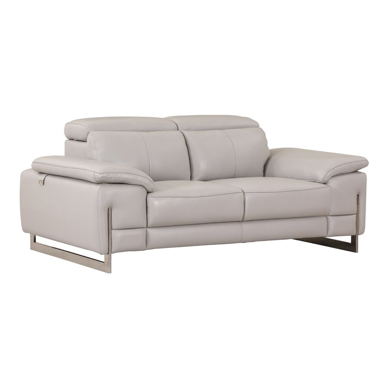 Titan Furnishings 71