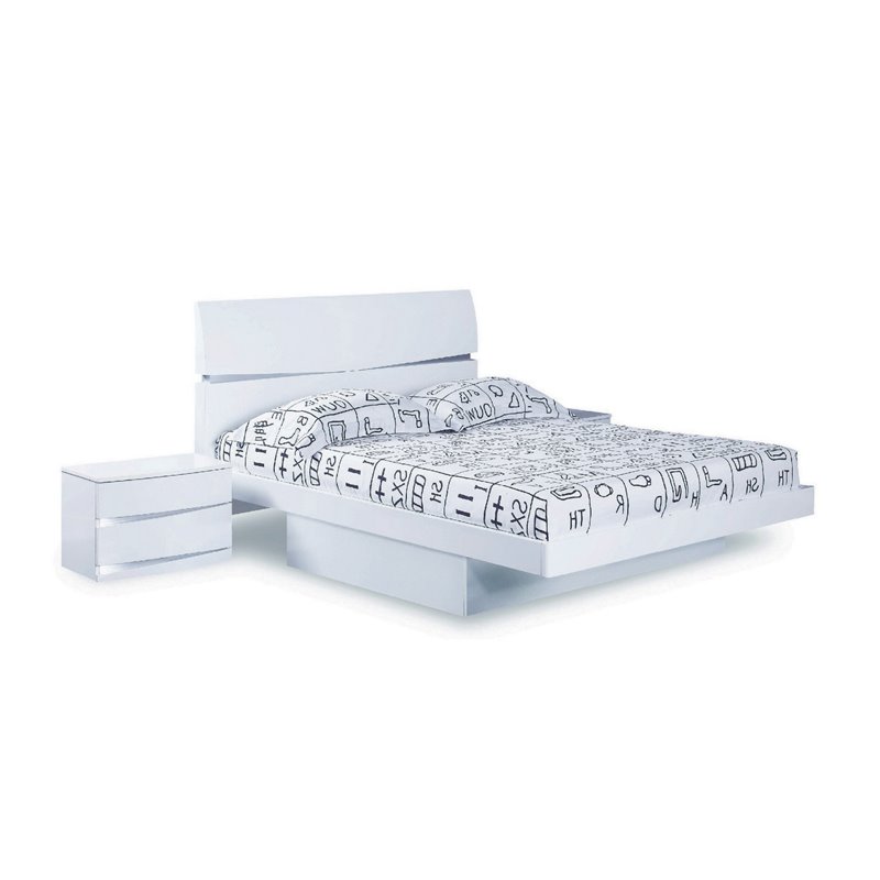 Titan Furnishings Grand Modern Lacquer Wood California King Bed in White