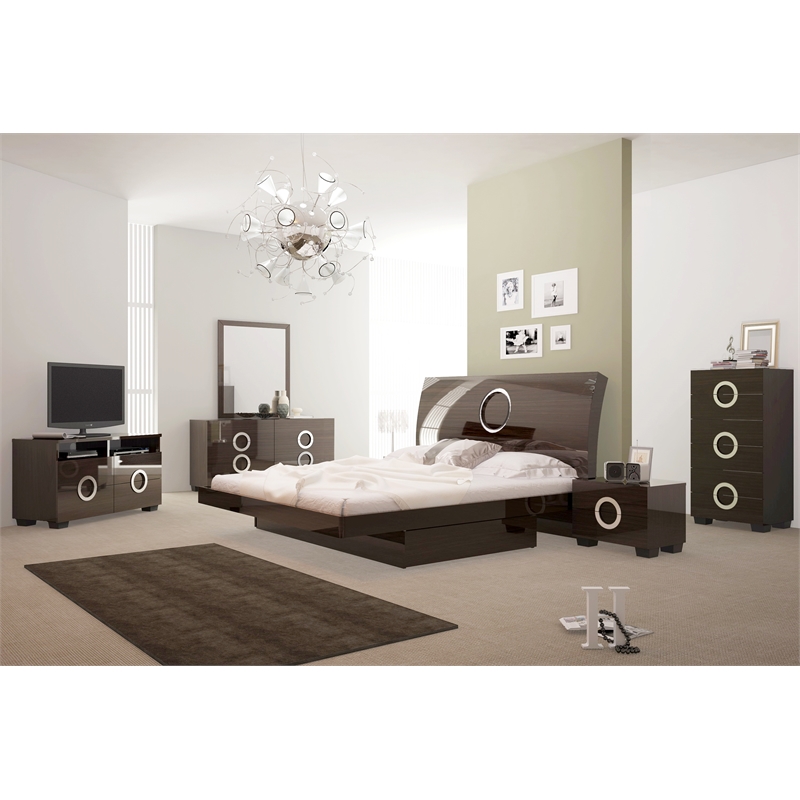 Titan Furnishings Rita 4-Piece Wood California King Bedroom Set in Black Wenge