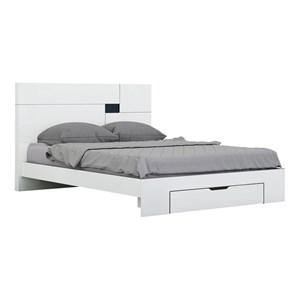 Titan Furnishings Waldorf Modern Lacquer Wood California King Bed in Gloss White