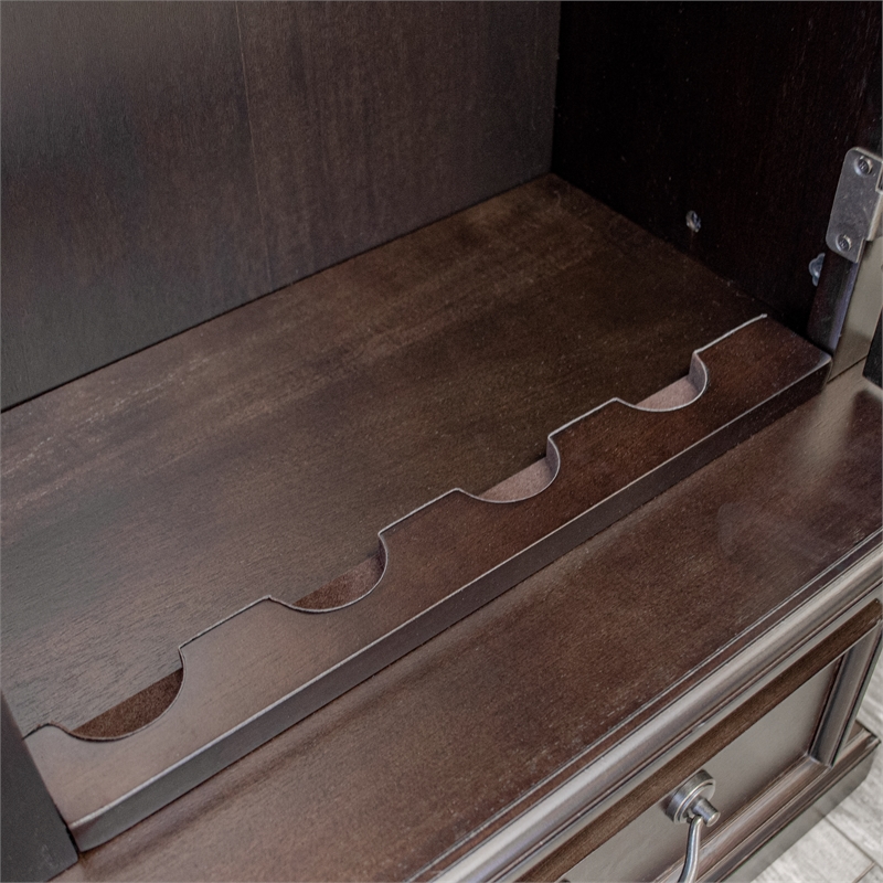 American Furniture Classics Model 650 8 Gun Cabinet with locking glass door