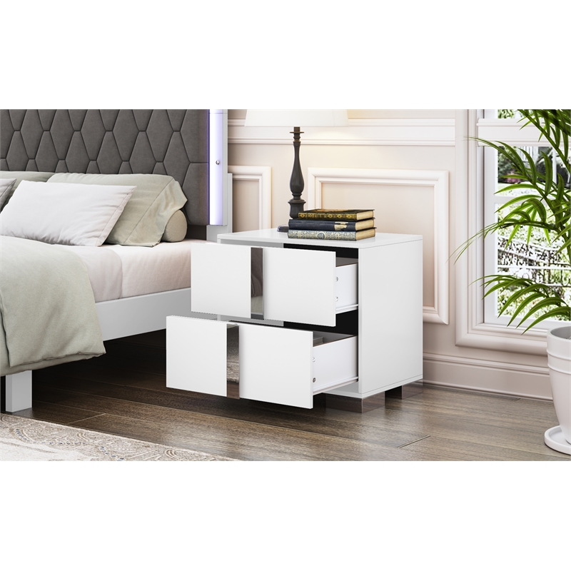 White Solid Wood 2-Drawer Nightstand with Mirrored Finish and Metal Feet