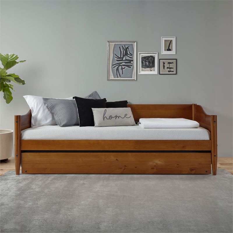 Mid Century Classic Twin Size Day Bed with Trundle Castanho Finish