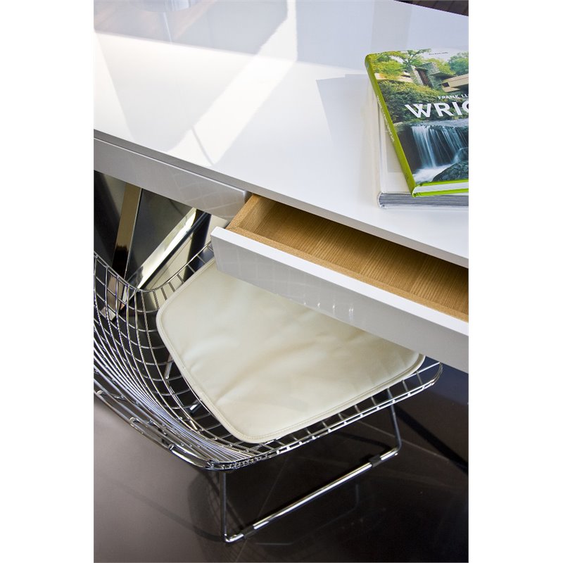 UrbanPro Modern Gloss Lacquer & High Polished Steel Metal Desk in White