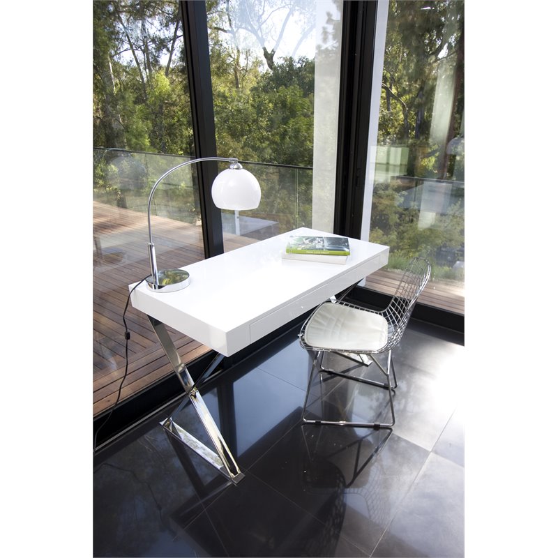UrbanPro Modern Gloss Lacquer & High Polished Steel Metal Desk in White