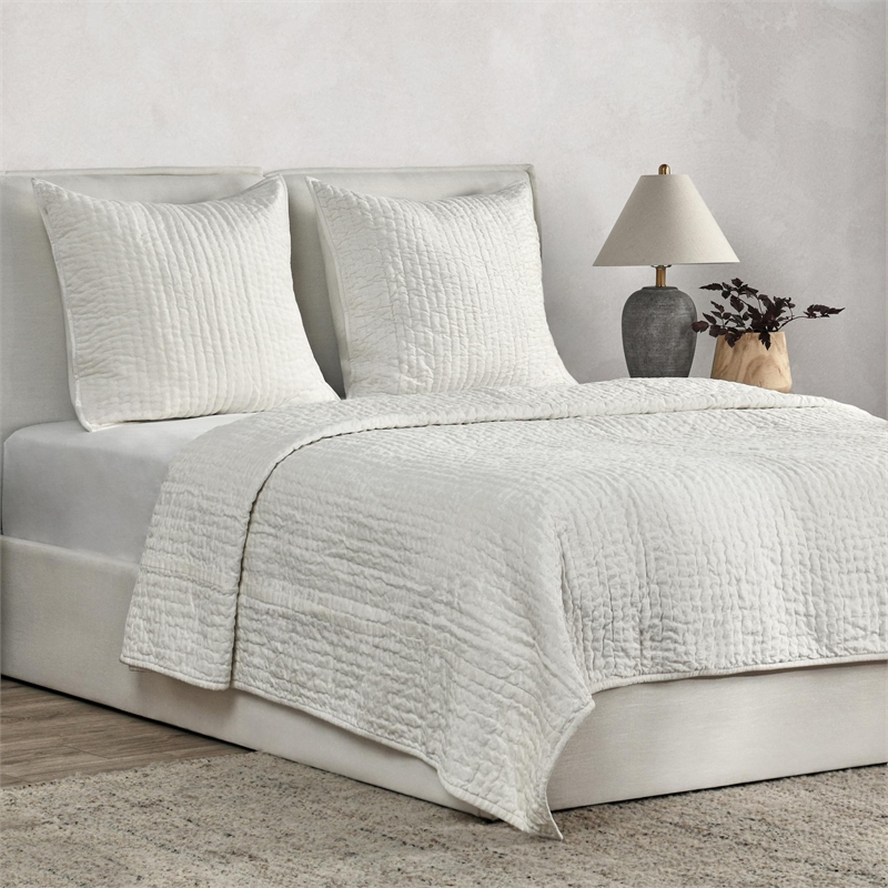 Kosas Home Dimitry 26x26